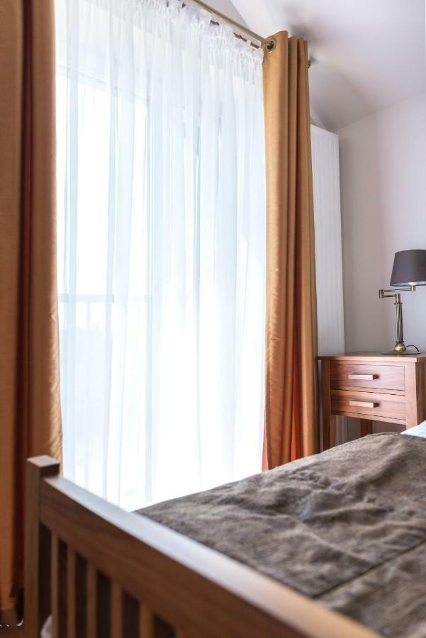 Airpark Hotel 2*